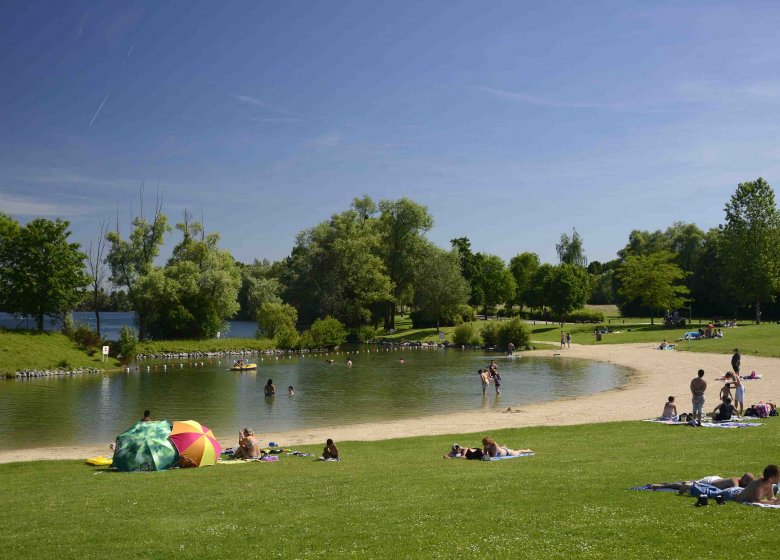 Tente équipée _ camping Léry-Poses en Normandie